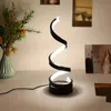 1 lampe de table en spirale moderne, lampe de table LED minimaliste à intensité variable, lampe de bureau alimentée par USB pour chambre à coucher, bureau, table de nuit, bibliothèque, salon, décoration de la maison