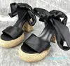 Sapatos de vestido Strap Wedge Sandálias Mulheres Verão Bohemian Joker Plataforma Laranja Preto Confortável Muffin Slip-Proof