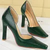 Donna 11 cm Tacco alto Décolleté quadrati Punta verde Rosa Lady Serpentine in pelle verniciata Scarpe da sera per feste 240110