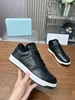 Designer-Freizeitschuhe für Herren, flach, genietet, Turnschuhe, Luxus-Leder, gespleißt, Sportschuhe, Vintage, Low-Top, Weiß, Rosa, Damen 1212