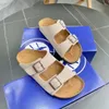 2024 Yeni Kadın Sandalet Cork Clogs Tasarımcı Mens Vintage Deri Deri Düz Terlik Tazz Süet Platform Platform Kaynak Ayakkabılar Bostonlar Açık Hava Plaj Katır Slayt Lady Box