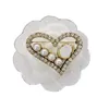 Retro Perzik Hart Broches Designer Parel Broches Brief Diamant Liefde Broche Dames Pak Jas Kraag Broche Sieraden