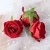 Dekorativa blommor 5st 7cm Artificial Flower Valentine's Day Flanell Rose Head Curled Breast Wedding Wall Decoration Floral Art