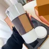 豪華なタンブラー革のスリーブセラミックカップコーヒーと、ブランドボックス付きの印刷可能なロゴマグカップ付きウォーターカップ