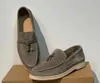 Loro Pianas Scarpe Ciondoli estivi Passeggiata Scarpe casual Uomo Donna Rotondo Mocassini con decorazione mentale Designer Marchio di lusso Loro Pianas