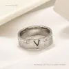 designer sieraden ringen Designer Diamond Letter Ring Klassieke Luxe Logo Gift Ring Vrouwen Engagement Liefde Designer Band Ring Roestvrij stalen sieraden
