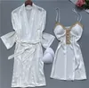 Kvinnors sömnkläder sexiga knappar Applique Robe Nightdress Sling Shorts kvinnor rayon satin hemkläder intim underkläder pajamas nattkläder med