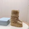 Księżycowe buty buty z butami z pudełkiem Kobiety Moonboots P Boot Snow But Moonboot Nylon Martin Plaque Sailormoon kostka okrągłe luksusowe projektant koronkowy buty 01