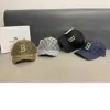 Volwassen Koreaanse Volledige Print Presbyopie N-brief Geborduurde Baseball Cap Mannen Vrouwen Hoed Casual en Veelzijdig voor Koppels