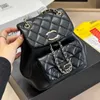 Caviar Bag Designer Damesmode Witte Wandering Goat Rugzak Leer Diamant Plaid Zilver Metaal Hardware Gematelasseerd Luxe Handtas Multi Pocket Trendy Walle