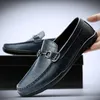 Moda łodzi ciepłe mokasyny gai Man Moccasins wygodne skórzane skórzane zimowe męskie buty 240109 85691