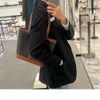 Bags Triumphal Arch Pvc Canvas Coating Cowhide Large Capacity Commuter Tote Underarm Handheld