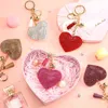 Nyckelringar bling strass hjärta form glitter kristalltassnyckelringar för kvinnor flickor