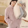 Winter Warme Korallen Fleece Frauen Pyjamas Set Verdickte Flanell Langarm Hohe Kragen Hosen Pijamas Anzug Lose Homewear 240110