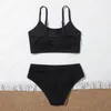 Costume da bagno estivo per ragazza in due pezzi Costume da bagno per ragazza di alta qualità Set bikini per bambini Falbala Abbigliamento da spiaggia per bambini 240110