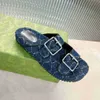 2023 Sandalias de diseñador Mujeres Zapatilla Hombres Diapositivas Zapatos casuales Verde Azul Amarillo Marrón Sandalia de cuero Plataforma para mujer Zapatos para hombre Summer Beach Slipper 36-41