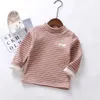 Chemise à rayures en polaire pour enfants, T-shirt épais et chaud pour bébé, fille et garçon, col mi-haut, dessus chaud, automne hiver, 240109