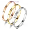 Braccialetti Carter Bracciale da donna di design Bracciale di moda da coppia con dieci diamanti in acciaio al titanio Trend Full Sky Star Gioielli per unghie in acciaio inossidabile con confezione regalo