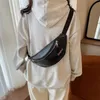 Schicke schwarze Gürteltasche, elegante Hüfttasche, vielseitiges Lederaccessoire, modische Tasche mit Reißverschluss, trendige Hüfttasche, stilvolle Streetwear 240109