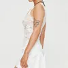 Zbiorniki damskie xingqing biały koronkowy top zbiornikowy Y2K ubrania Summer Kobiety Sheer See Through Tleeless T Shirt 2000s Estetyczne odzież klubowa
