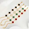 Diseñador Van Cl-Arp Pulsera Lucky Trébol de cuatro hojas Oro de 18 quilates Doble cara OL Fritillaria Moda Nuevo estilo Versátil RSA2 HI4V