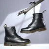 Bottines d'hiver chaudes en fourrure pour hommes et femmes, en cuir de haute qualité, courtes, à la mode, décontractées, blanches, pour l'extérieur