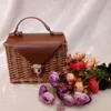 SOLDI PERCHIO PERSONE DELLE PERSONE DELLE DONNE PIELLA PIELLA Square Bali Island Str Ladies Borse per sacco a tracota per spalle estate Bolsa Femininacatlin_Fashion_Bags