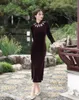 Abbigliamento etnico Taglie forti Donna Qipao moda migliorata Velluto stile lungo Abiti tradizionali cinesi vintage Vestibilità slim elegante