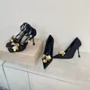Tasarımcı Ayakkabı Kadın Sandalet ve Topuklu Kadın Tasarımcı Ayakkabı Erkek Kadın Düğün Ayakkabıları Profesyonel Ayakkabılar Düğün Ziyafet Ayakkabıları