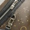 M30936 Duo Sling Bag Sac à dos classique pour hommes Poche latérale zippée Bandoulière design pour hommes avec pochette zippée amovible pour pièces de monnaie S 2 S