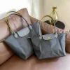 أزياء مصغرة كبيرة قابلة للطي عبر جسم الكتف أكياس المتسوق للنساء قابض حقيبة نايلون كيس الزلابية