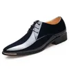 Hommes chaussures en cuir verni haut de gamme chaussures de mariage blanches taille 38-48 en cuir noir bas doux hommes chaussures habillées couleur unie 240110