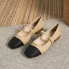 2024 zapatos de mujer de diseñador Nuevo arco de color tacón bajo poco profundo zapatos de viaje simples y simples tamaño grande