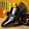 Män formella läderskor svart spetsiga tå män loafers party kontor företag casual skor för män oxford skor mens klänning sko 240110
