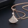 Desginer Bvlgary Baojia Or Rose Full Sky Star Blanc Fritillaria Collier Chaîne avec Jupe Diamant Fan Collier pour Femme Argent 925 Collier