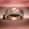 Cluster Rings 2024 Trend Tow Tone Color Rose Gold Geometric Ring For Women Zircon S925 Silver Wedding Party Engagement Gift Jewelry