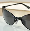 Stilista 0315 occhiali da sole da donna da uomo alla moda a forma di occhio di gatto occhiali avvolgenti in metallo da esterno all'avanguardia stile versatile Anti-ultravioletto fornito con custodia