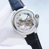 Uhren Herrenuhr, automatisches mechanisches Uhrwerk, 46 mm, ausgehöhlt, hochwertige Designer-dünne Armbanduhr, Mineralglas, verspiegeltes Zifferblatt, Rindslederarmband, wasserdicht, neu