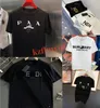 Verão Mens Designer Camiseta Casual Homem Mulheres Tees com Letras Imprimir Mangas Curtas Top Venda Luxo Homens Hip Hop Roupas Tamanho Asiático S-4XL YT5