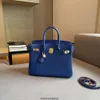 Designer Bags Luxury Fashion Totes New Style Leather Bag with Head Layer Leather Handbag Large Capacity Fashionable Womens Bag Lock Pure Leather Shoulder Bag
