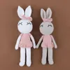 Autres arts et métiers 1 PC créatif à la main tricoté lapin poupée animal en peluche jouet bébé apaisant dormir en peluche cadeaux pour enfants anniversaire YQ240111