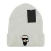 Nouveau bonnet de créateur chapeaux de créateurs hommes femmes bonnets tricotés chapeau d'hiver automne casquette de crâne thermique voyage de ski bonnets de luxe classiques garder au chaud W-20