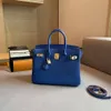 Designer Bags Luxury Fashion Totes New Style Leather Bag with Head Layer Leather Handbag Large Capacity Fashionable Womens Bag Lock Pure Leather Shoulder Bag