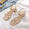 Сандалии на толстом каблуке для студентов, простые римские туфли с тонкими ремешками, женские летние темпераментные туфли во французском стиле