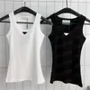 Letter Badge Tank Top Designer Vest Cropped T Shirts For Women Sleeveless Fashion Tanks Sports Tops Yoga Vests