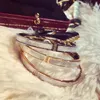 YUN RUO mode luxe pavé cristal Zircon coquille bracelet or Rose acier bijoux femme cadeau d'anniversaire pas changer de couleur 240110