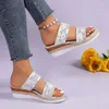 Pantofole da donna zeppe piattaforma tacchi alti infradito scarpe sandali estivi 2024 designer femminile abito in cristallo scivoli da spiaggia