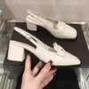 24SS Women Slingbacks Dress Designer Buts na sandałach Czerce Obcasy 5,5 cm Regulowana klamra kostki retro czarne szkiełka na zewnątrz rozrywki.