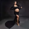 Foto's maken van zwangere vrouwen zonder rug Foto's maken van zwangere vrouwen met zijnaden op lange rokken 240111