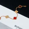 Projektantka Van Clarp Bransoletka Wysoka wersja 925 srebrna srebrna cztery liście koniczyna czerwona chalcedony diamentowy luksusowy wzór Exquipite vgold Five Flower Bracel